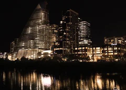 夜の都市スカイライン 4K壁紙 · city · 3840×2743