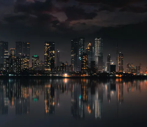 夜の都市スカイライン 4K壁紙 · city · 3840×3314