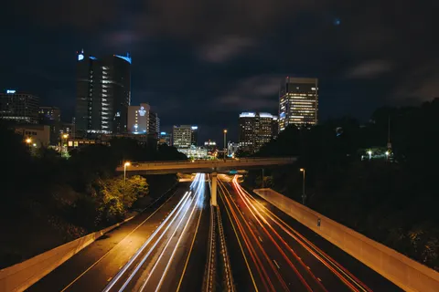 城市夜景天際線 4K桌布 · city · 3840×2560
