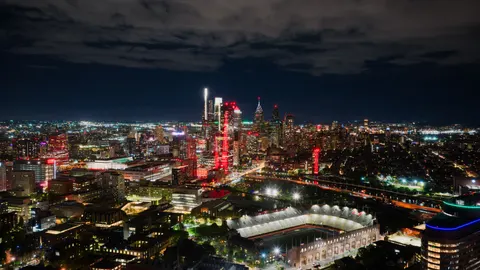 Gece Şehir Silueti 4K Duvar Kağıdı · city · 3840×2160