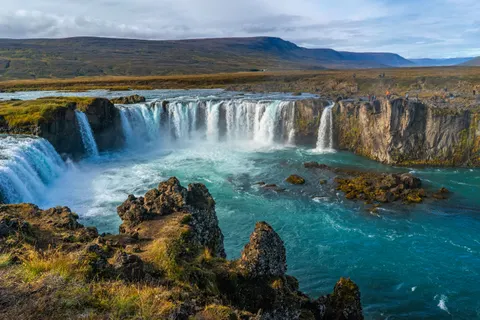 والپیپر آبشارهای ایسلند با کیفیت 4K · waterfall · 3840×2560