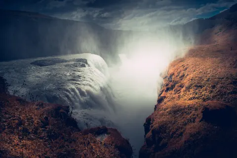والپیپر آبشارهای ایسلند با کیفیت 4K · waterfall · 3840×2560