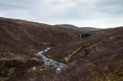 Hình nền Thác Nước Iceland 4K · waterfall · 3840×2553