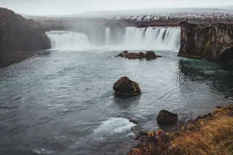 والپیپر آبشارهای ایسلند با کیفیت 4K · waterfall · 3840×2560