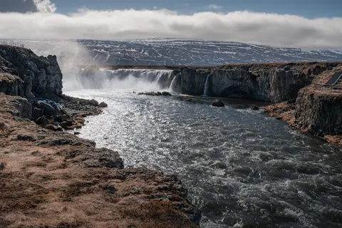 Hình nền Thác Nước Iceland 4K · waterfall · 3840×2560
