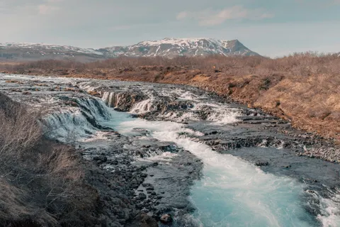 والپیپر آبشارهای ایسلند با کیفیت 4K · waterfall · 3840×2560