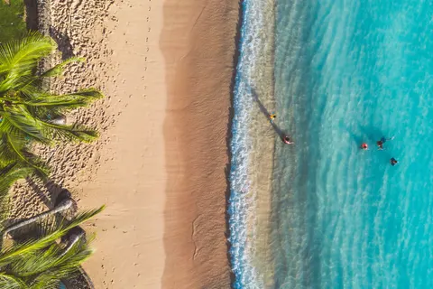 南国のビーチ 4K壁紙 · ocean · 3840×2558