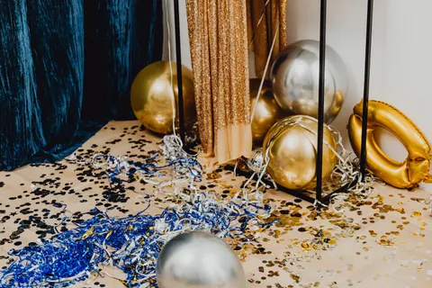 Gold Foil 4K Wallpaper · textures · 3840×2560