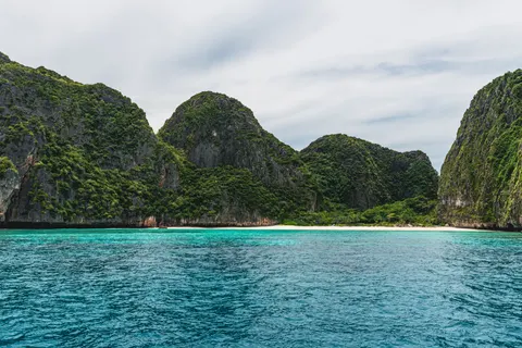 南国のビーチ 4K壁紙 · ocean · 3840×2560