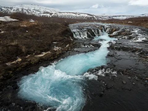 والپیپر آبشارهای ایسلند با کیفیت 4K · waterfall · 3840×2880