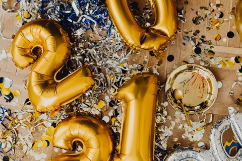 Gold Foil 4K Wallpaper · textures · 3840×2560