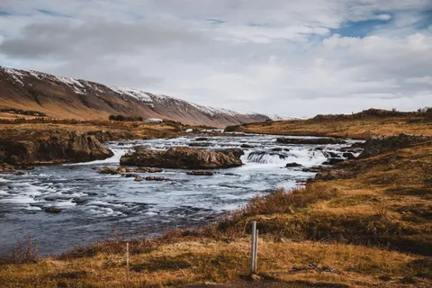 Hình nền Thác Nước Iceland 4K · waterfall · 3840×2560