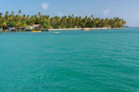 Tapeta Tropikalna Plaża 4K · ocean · 3840×2563