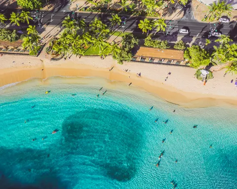 Tapeta Tropikalna Plaża 4K · ocean · 3840×3072
