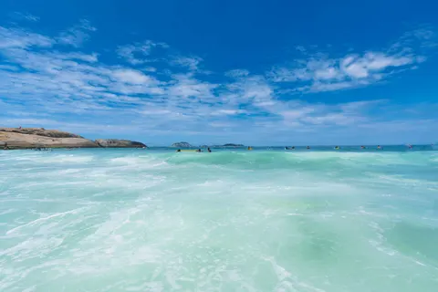 Tropischer Strand 4K Hintergrundbild · ocean · 3840×2560