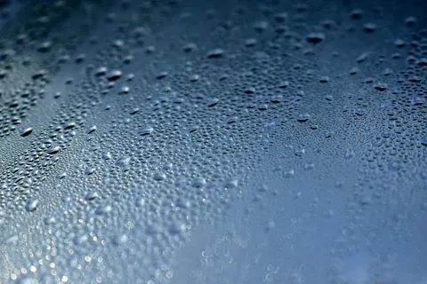 Fond d'écran Gouttes de pluie 4K · nature · 3840×2560