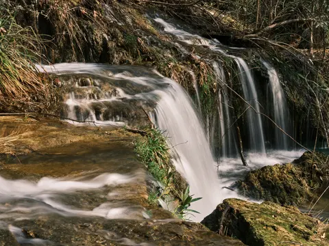 Silky Waterfall 4K Wallpaper · waterfall · 3840×2880