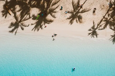 Fondo de pantalla Playa Tropical 4K · ocean · 3840×2558