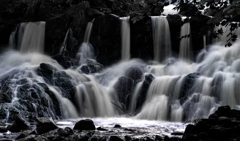 Hình nền Thác Nước Lụa 4K · waterfall · 3840×2267