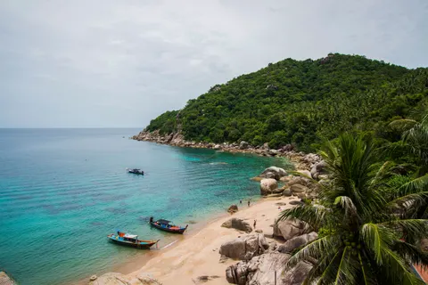 Fondo de pantalla Playa Tropical 4K · ocean · 3840×2563