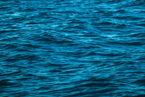 Обои Глубокий синий 4K · underwater · 3840×2560