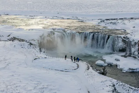 Hình nền Thác Nước Iceland 4K · waterfall · 3840×2560