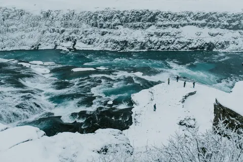 والپیپر آبشارهای ایسلند با کیفیت 4K · waterfall · 3840×2560