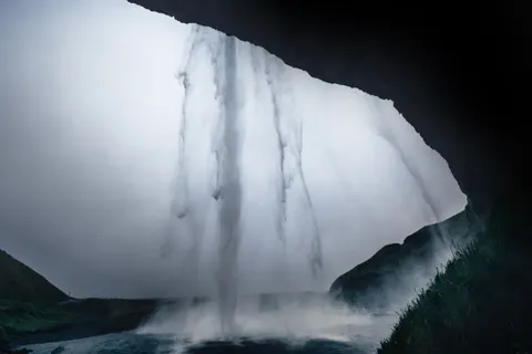 Hình nền Thác Nước Iceland 4K · waterfall · 3840×2560