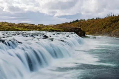 Hình nền Thác Nước Iceland 4K · waterfall · 3840×2561