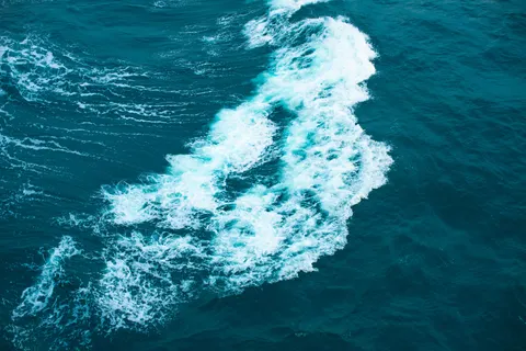 Fondo de pantalla Olas del Océano 4K · ocean · 3840×2560