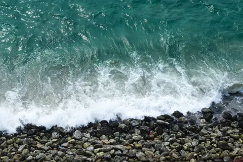 Papel de parede Ondas do Oceano 4K · ocean · 3840×2560