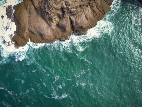 Fondo de pantalla Olas del Océano 4K · ocean · 3840×2880