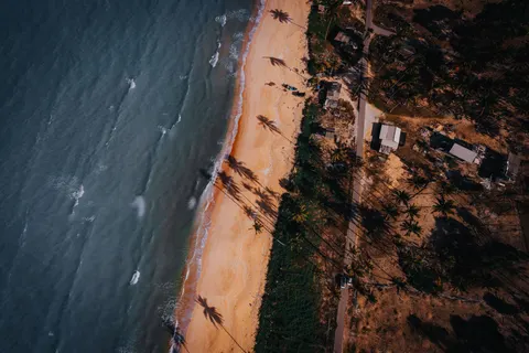 हवाई तटरेखा 4K वॉलपेपर · aerial · 3840×2560