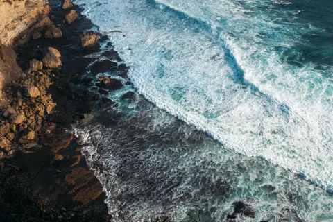 Fondo de pantalla Olas del Océano 4K · ocean · 3840×2560