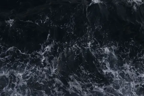 Meereswellen 4K Hintergrundbild · ocean · 3840×2560