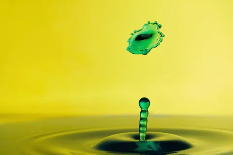 Fluid Abstract 4K Wallpaper · abstract · 3840×2556