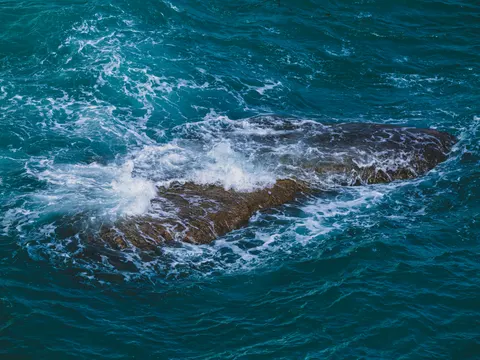 Fondo de pantalla Olas del Océano 4K · ocean · 3840×2880