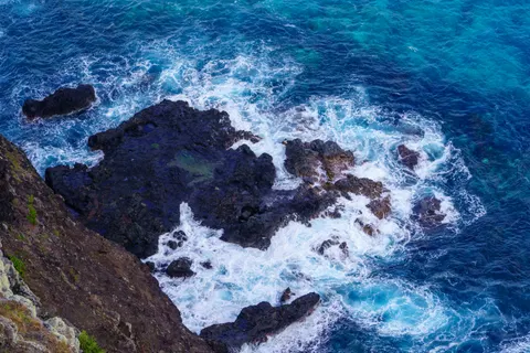 Papel de parede Ondas do Oceano 4K · ocean · 3840×2560
