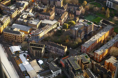 Stad vanuit de Lucht 4K-achtergrond · aerial · 3840×2560