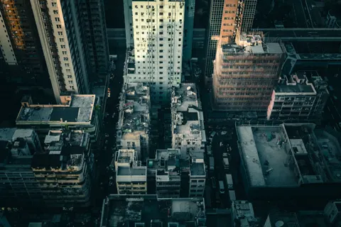 Stadt aus der Vogelperspektive 4K Hintergrundbild · aerial · 3840×2560
