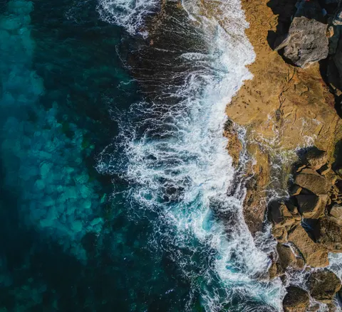 Papel de parede Ondas do Oceano 4K · ocean · 3840×3508