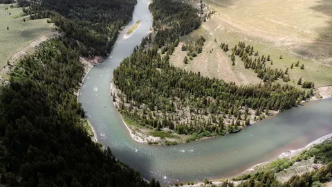 Sfondo Fiume dall'Alto 4K · aerial · 3840×2160