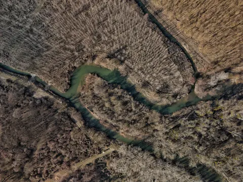Sfondo Fiume dall'Alto 4K · aerial · 3840×2880