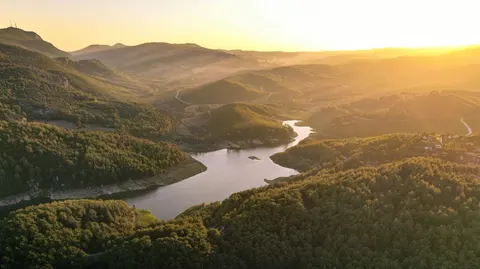 Luftaufnahme Fluss 4K Hintergrundbild · aerial · 3840×2160