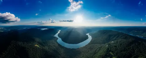 Sfondo Fiume dall'Alto 4K · aerial · 3840×1528