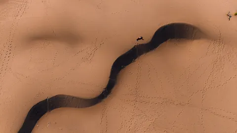 والپیپر تپه‌های شنی هوایی با کیفیت 4K · aerial · 3840×2160