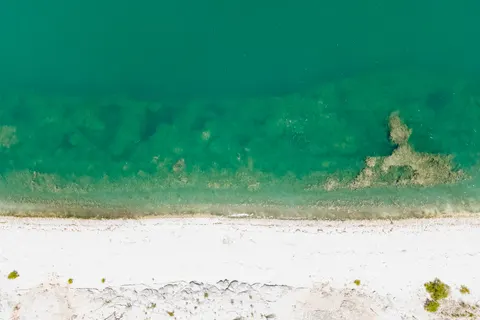 हवाई तटरेखा 4K वॉलपेपर · aerial · 3840×2560