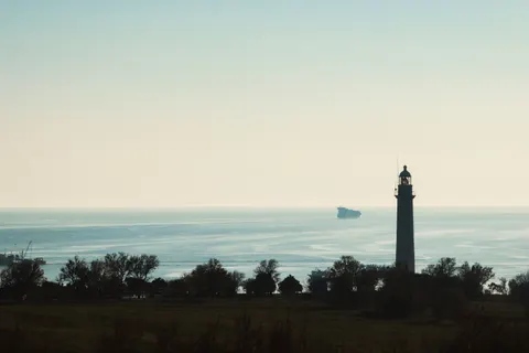 灯台のある海岸 4K壁紙 · ocean · 3840×2560