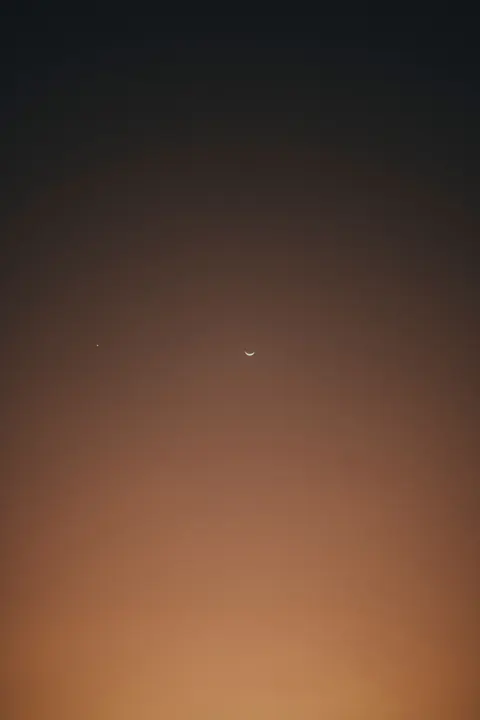 Tela de Bloqueio Minimalista Papel de Parede para Celular · lockscreen · 1440×2160