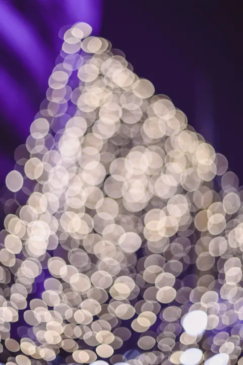 Fond d'écran mobile Lumières bokeh · lockscreen · 1440×2161